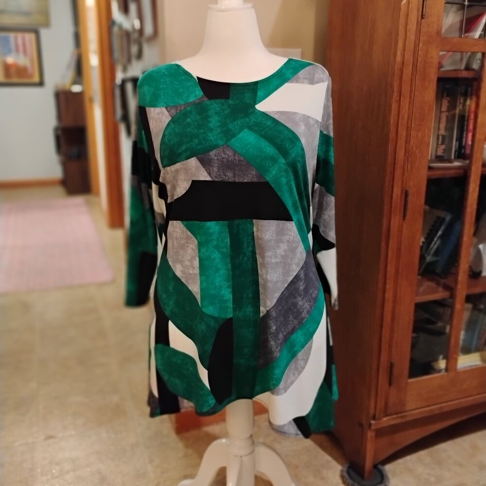 Women's Alfani xl top